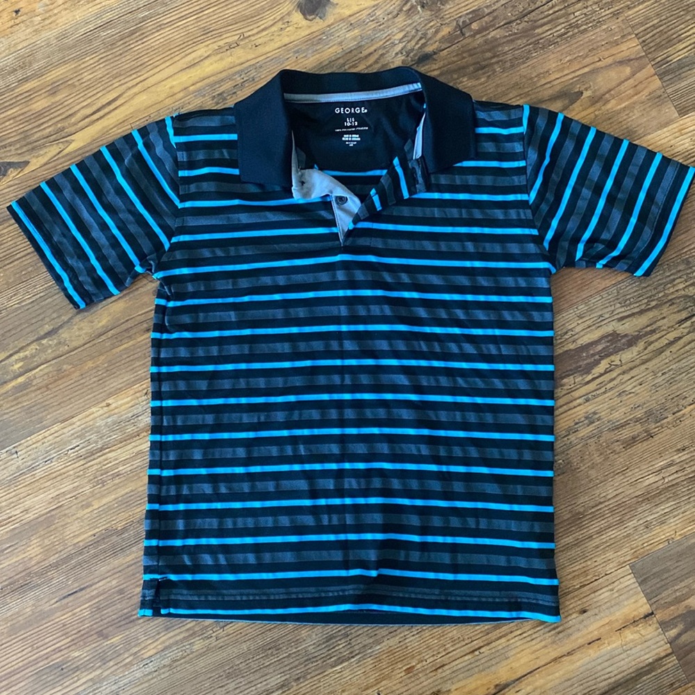 Boys George Polo in size Large (10/12)